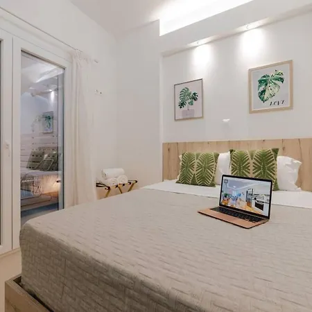 Small&cozy studio-2